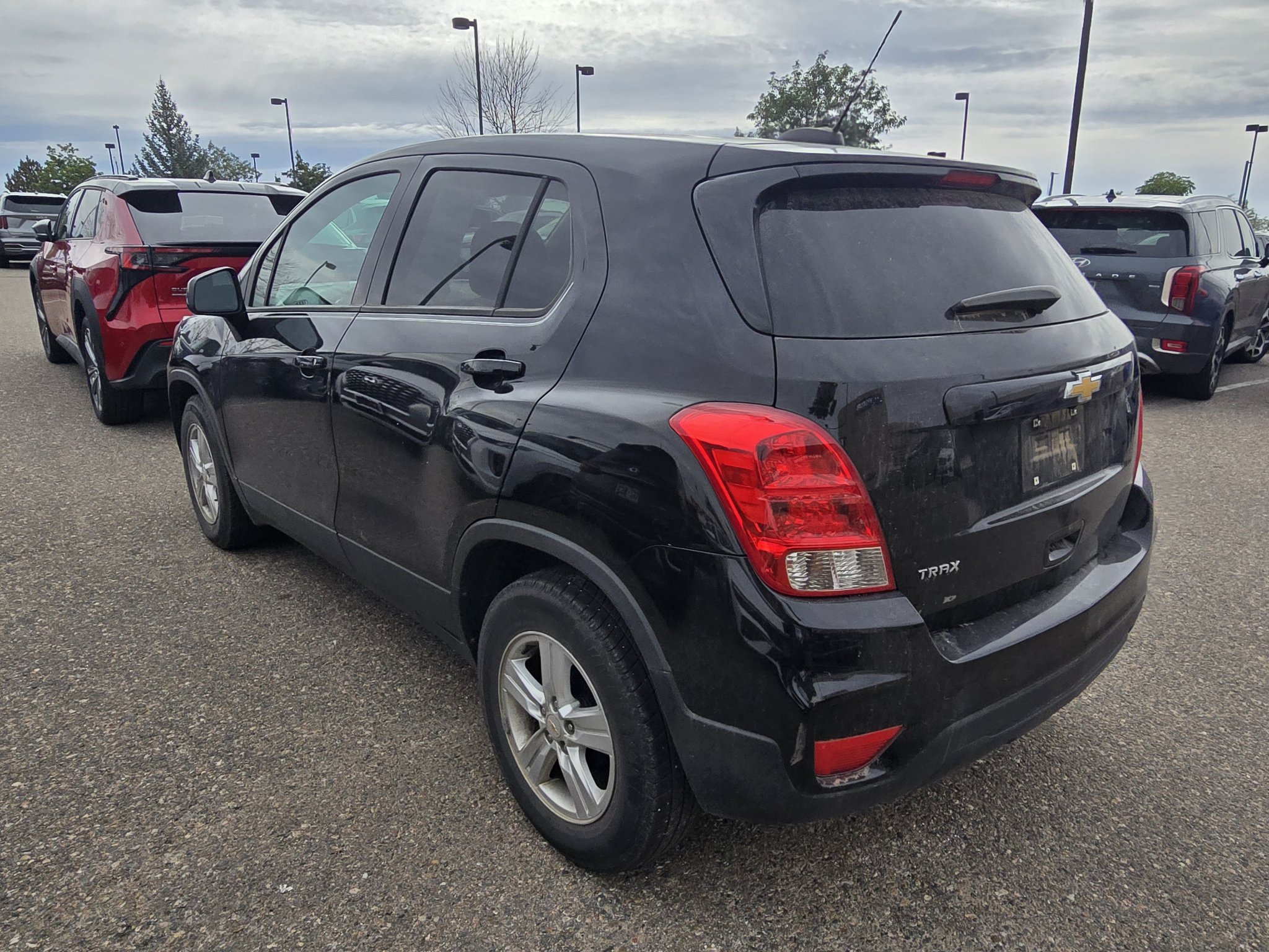 Used 2020 Chevrolet Trax LS w/ Tint and Cruise Package FWD image 14