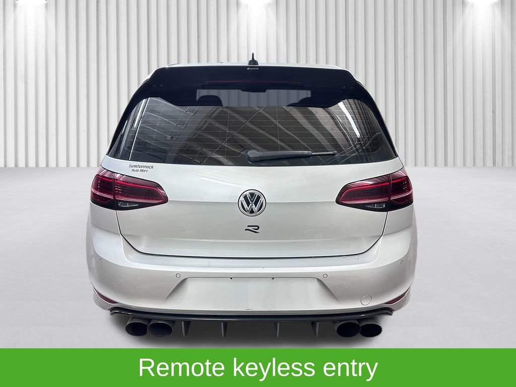 Used 2016 Volkswagen Golf 4-Door image 9