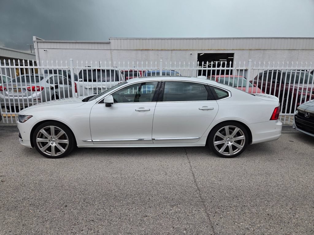 Used 2020 Volvo S90 T6 Inscription AWD/4WD image 2
