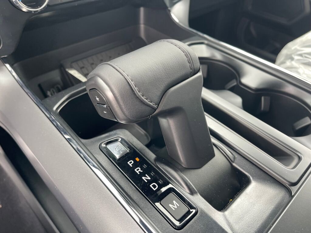 New 2026 Ford F150 XLT w/ Equipment Group 302A MID image 10