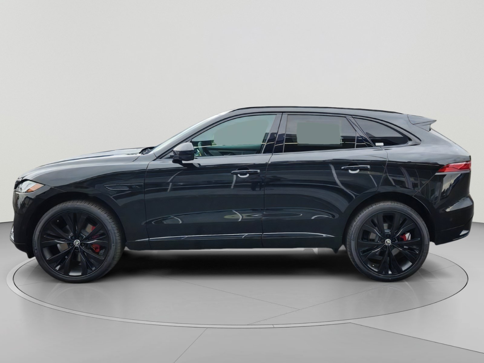 New 2026 Jaguar F-PACE R-Dynamic S AWD/4WD image 2