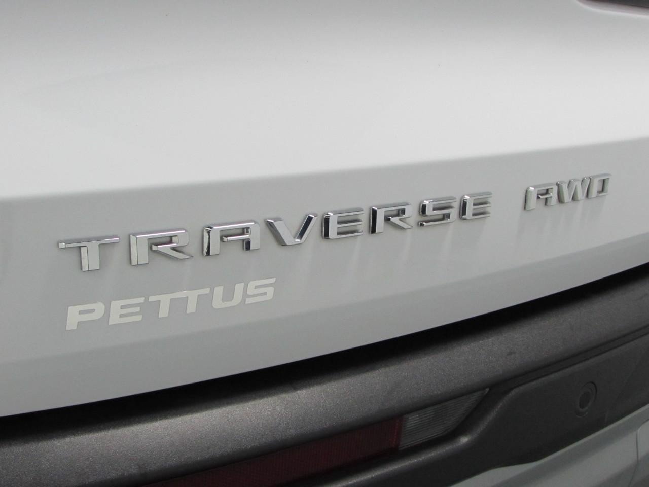 Used 2025 Chevrolet Traverse LT AWD/4WD image 34