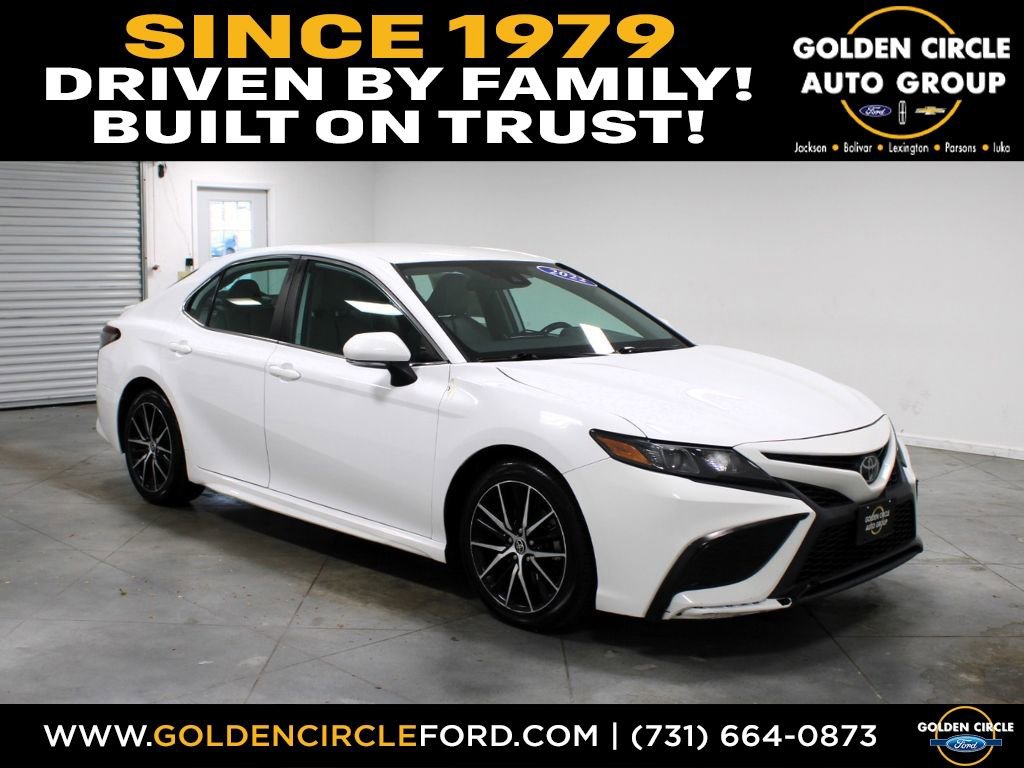Used 2022 Toyota Camry SE