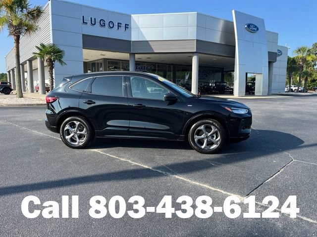 Used 2024 Ford Escape ST-Line w/ Tech Pack #1 FWD image 2