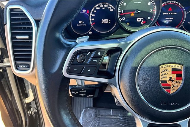 Used 2021 Porsche Cayenne S image 19