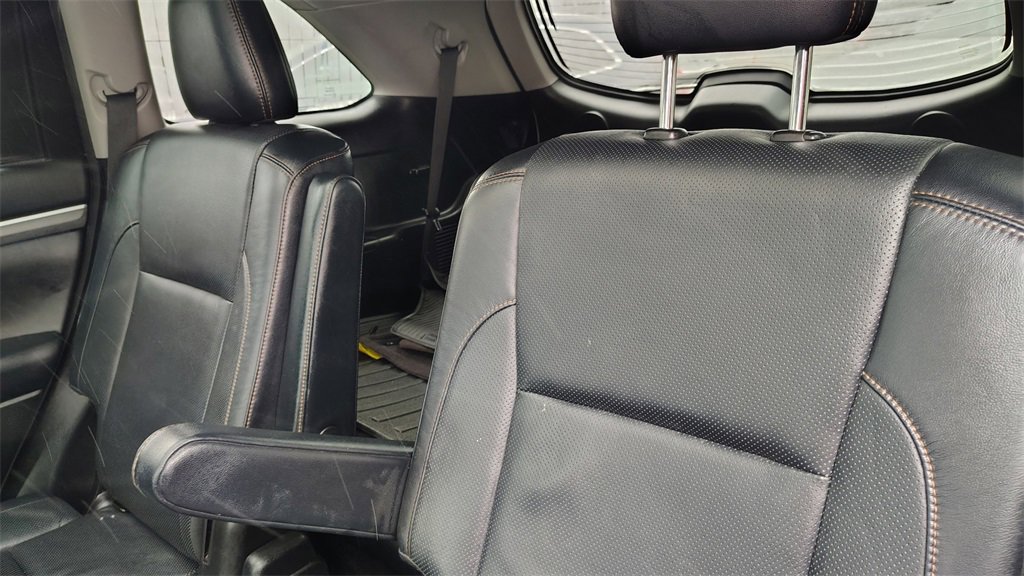 Used 2018 Toyota Highlander Limited Platinum image 28