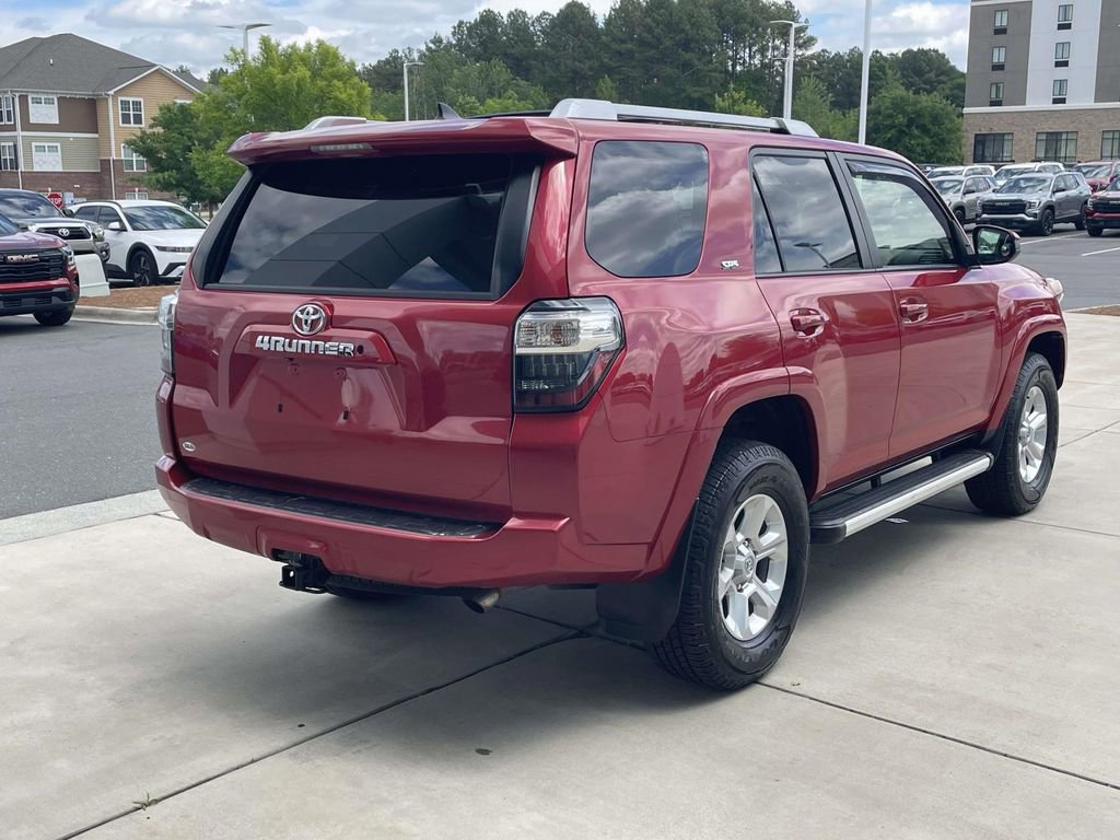 Used 2015 Toyota 4Runner SR5 AWD/4WD image 6