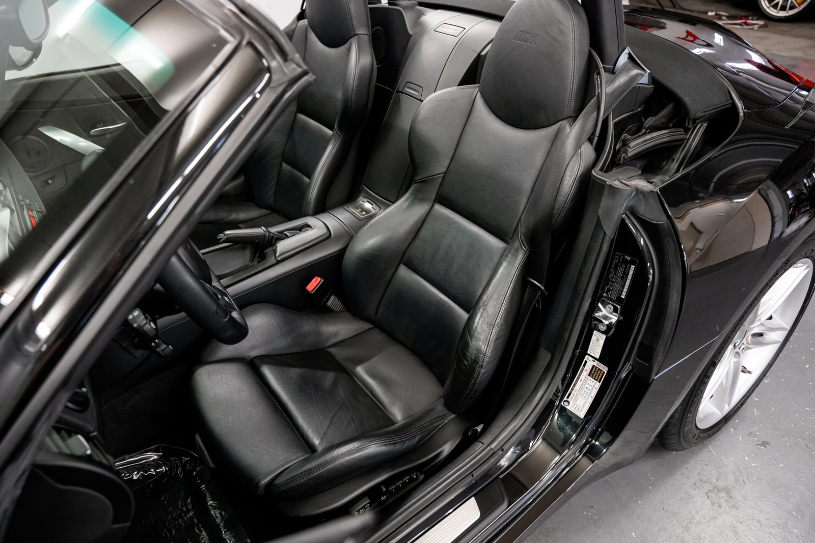 Used 2007 BMW M Roadster RWD image 18