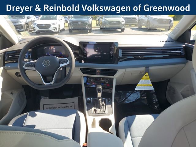 New 2025 Volkswagen Jetta SE image 15