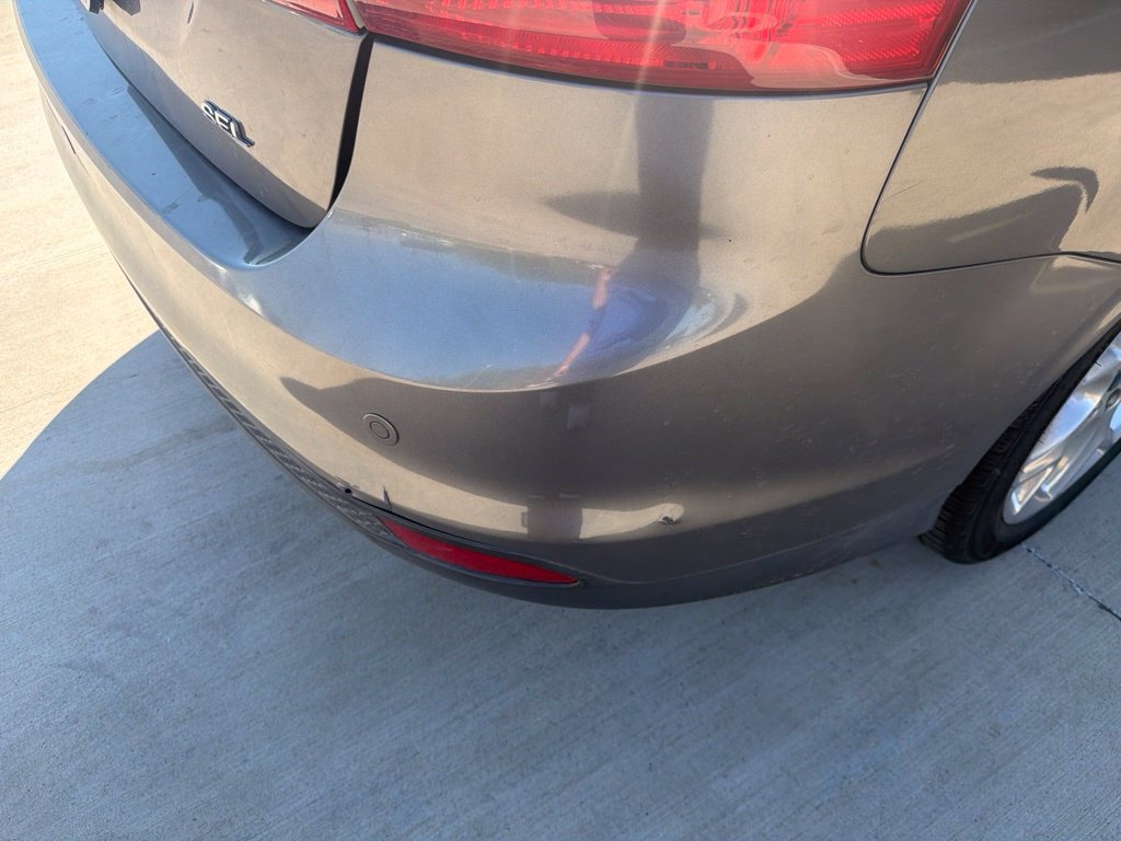 Used 2012 Ford Focus SEL FWD image 13