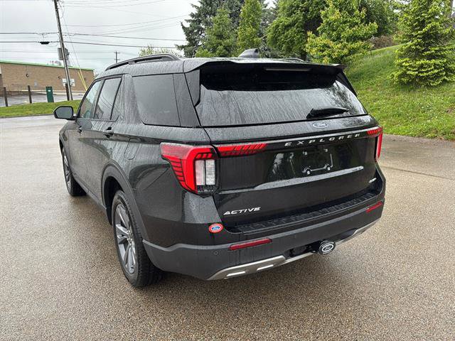 New 2026 Ford Explorer Active w/ Active Comfort Package AWD/4WD video 2