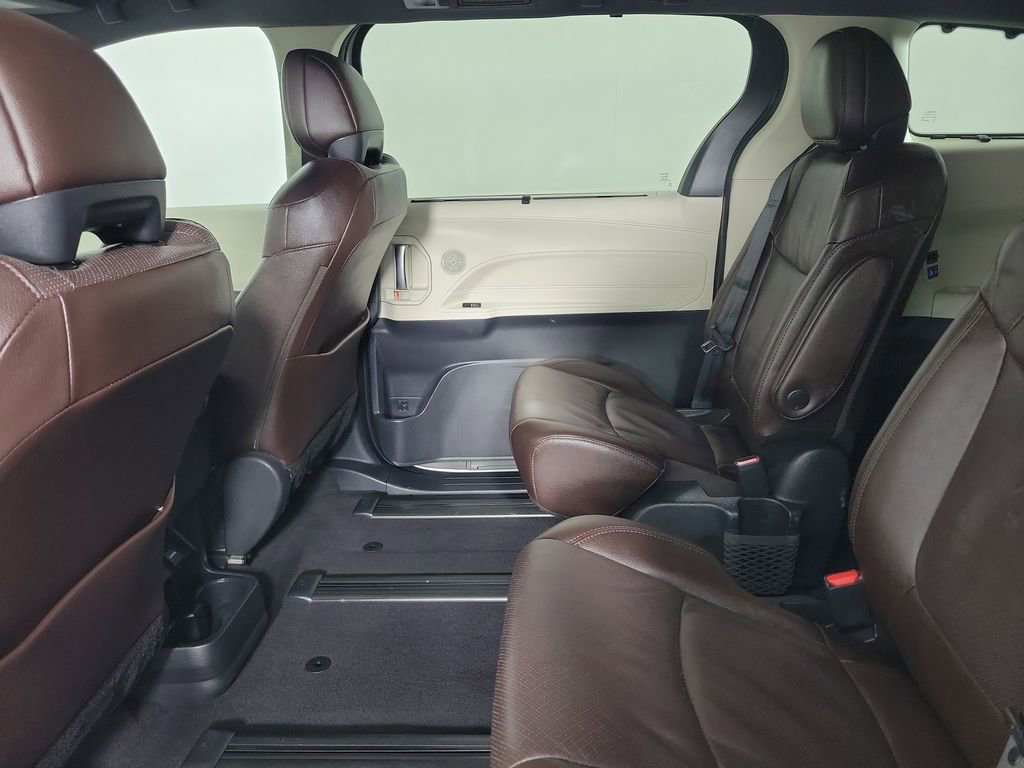 Certified 2023 Toyota Sienna Platinum AWD/4WD image 25