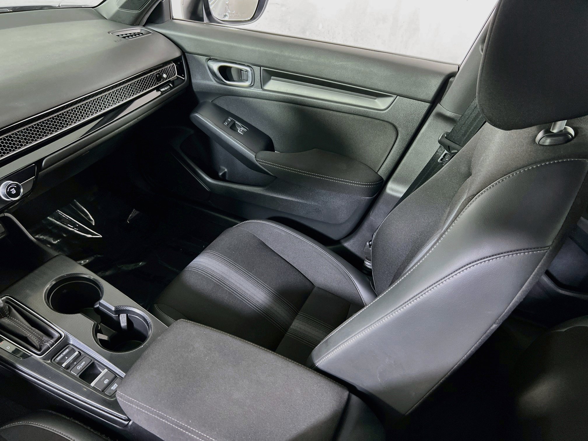 Used 2023 Honda Civic Sport image 21