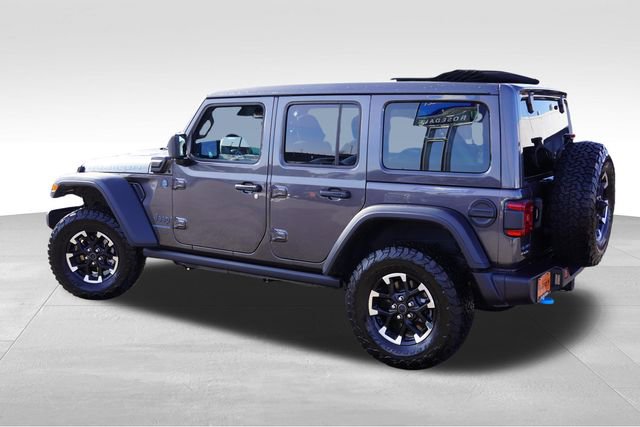 Certified 2025 Jeep Wrangler Unlimited Rubicon 4xe w/ Convenience Group image 9