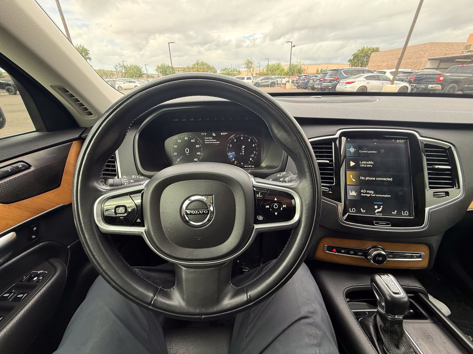 Used 2021 Volvo XC90 T6 Momentum w/ Advanced Package AWD/4WD image 23
