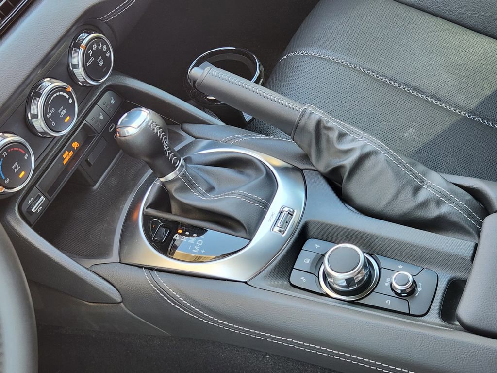 New 2026 MAZDA MX-5 Miata RF Grand Touring image 15
