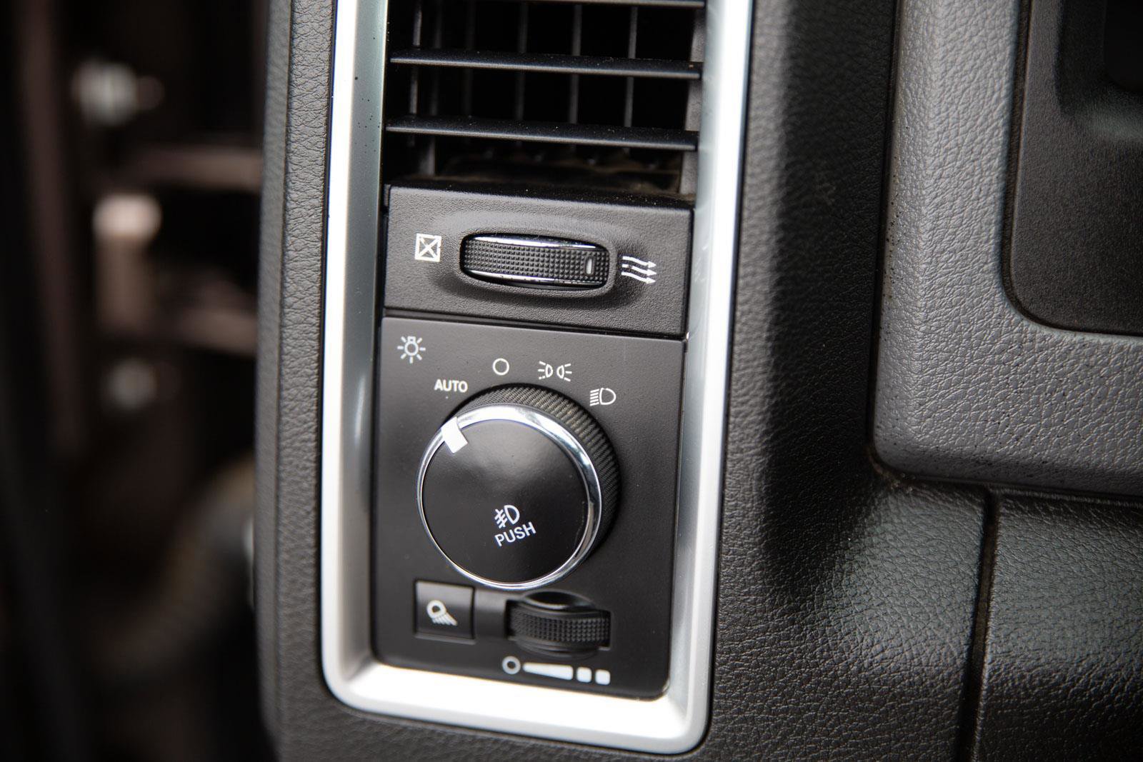 Used 2020 RAM 1500 Classic Warlock image 18