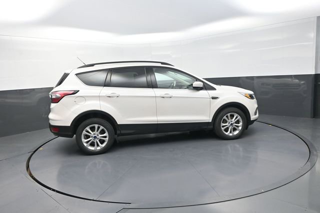 Used 2018 Ford Escape SE image 89