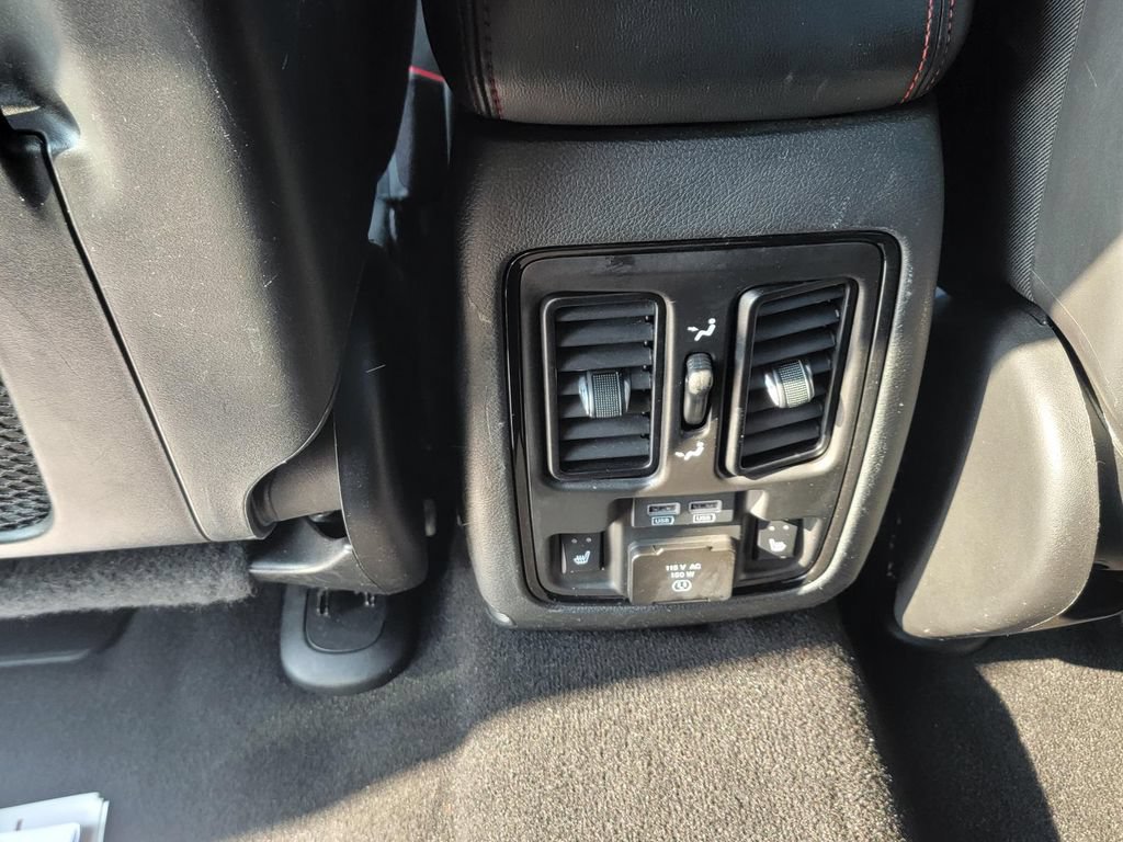 Used 2024 Dodge Durango GT AWD/4WD image 31