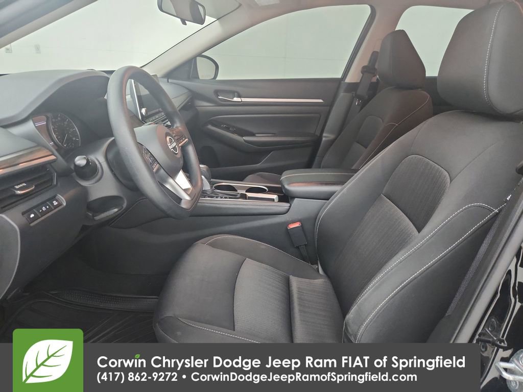 Used 2023 Nissan Altima 2.5 SV image 19