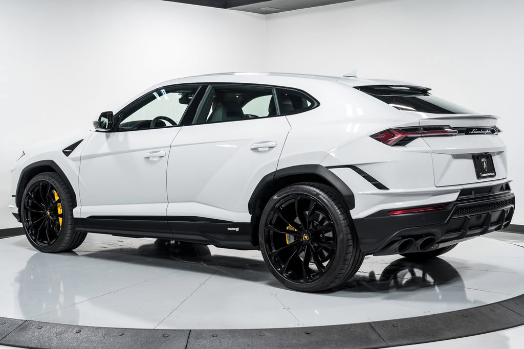 Used 2023 Lamborghini Urus S AWD/4WD image 5