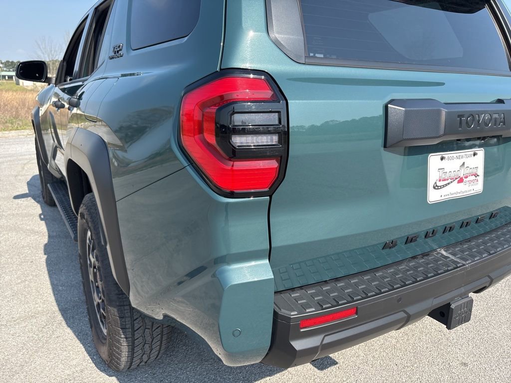 Certified 2025 Toyota 4Runner TRD Off-Road image 7