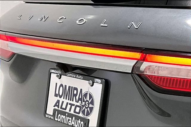 Used 2022 Lincoln Corsair AWD w/ Elements Package image 31