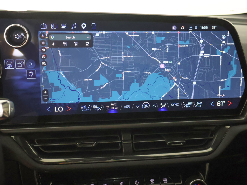 Used 2025 Chevrolet Equinox EV RS w/ Convenience Package II FWD image 46