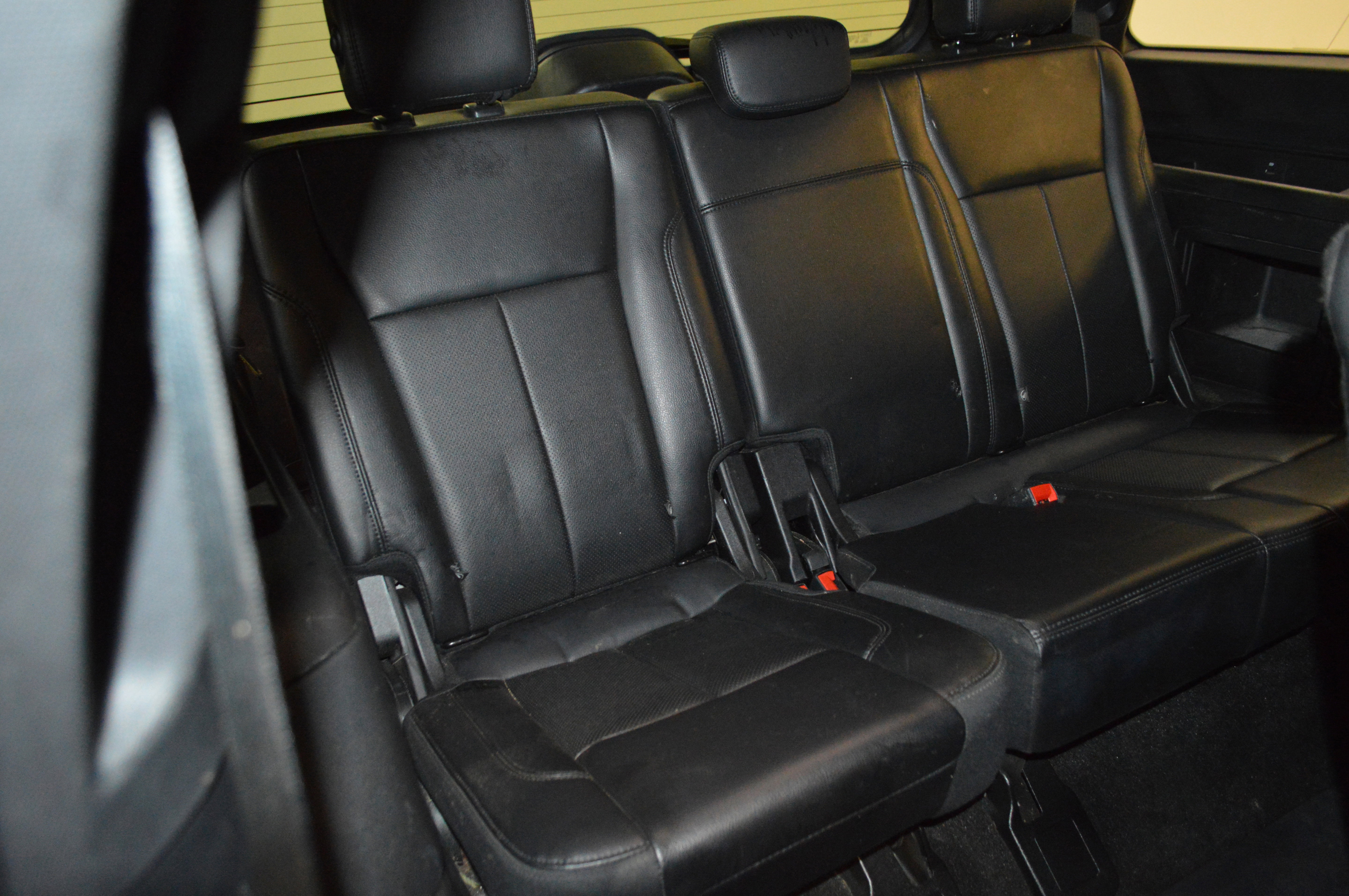 Used 2020 Ford Expedition XLT w/ Equipment Group 202A image 13