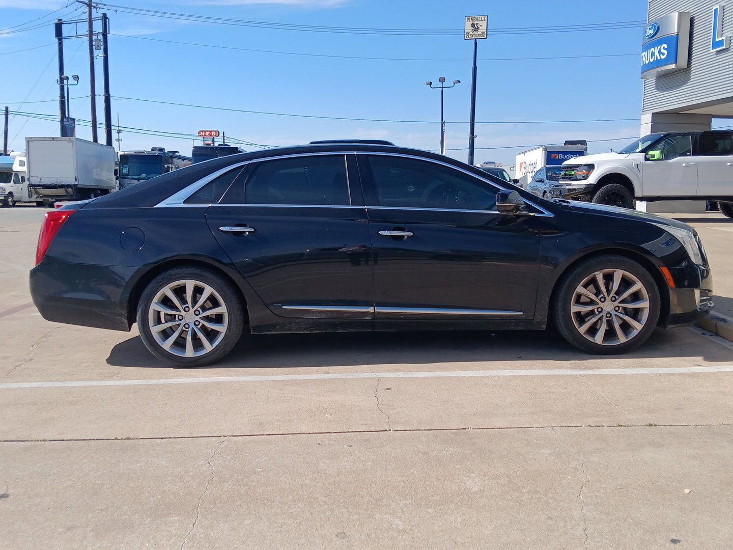 Used 2016 Cadillac XTS Luxury w/ Driver Awareness Package FWD image 6