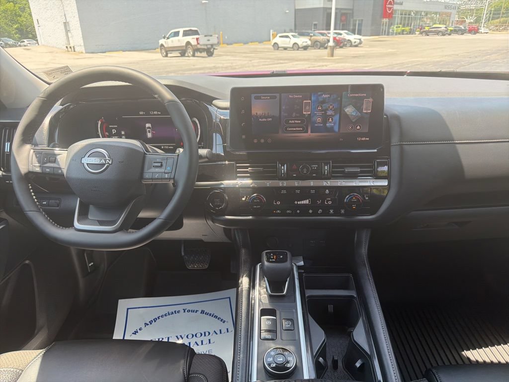 New 2026 Nissan Pathfinder SL AWD/4WD image 17