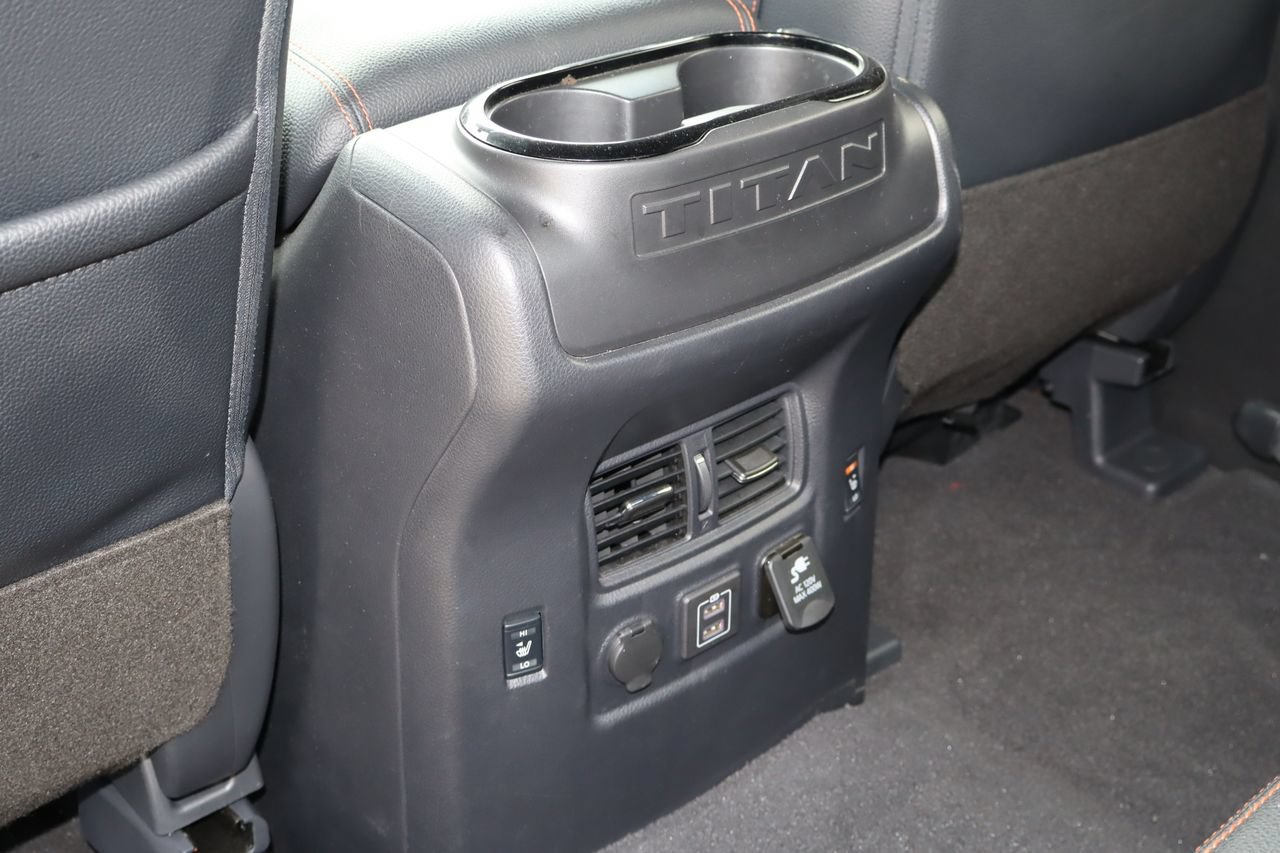 Used 2024 Nissan Titan PRO-4X w/ Pro-4x Convenience Package AWD/4WD image 19
