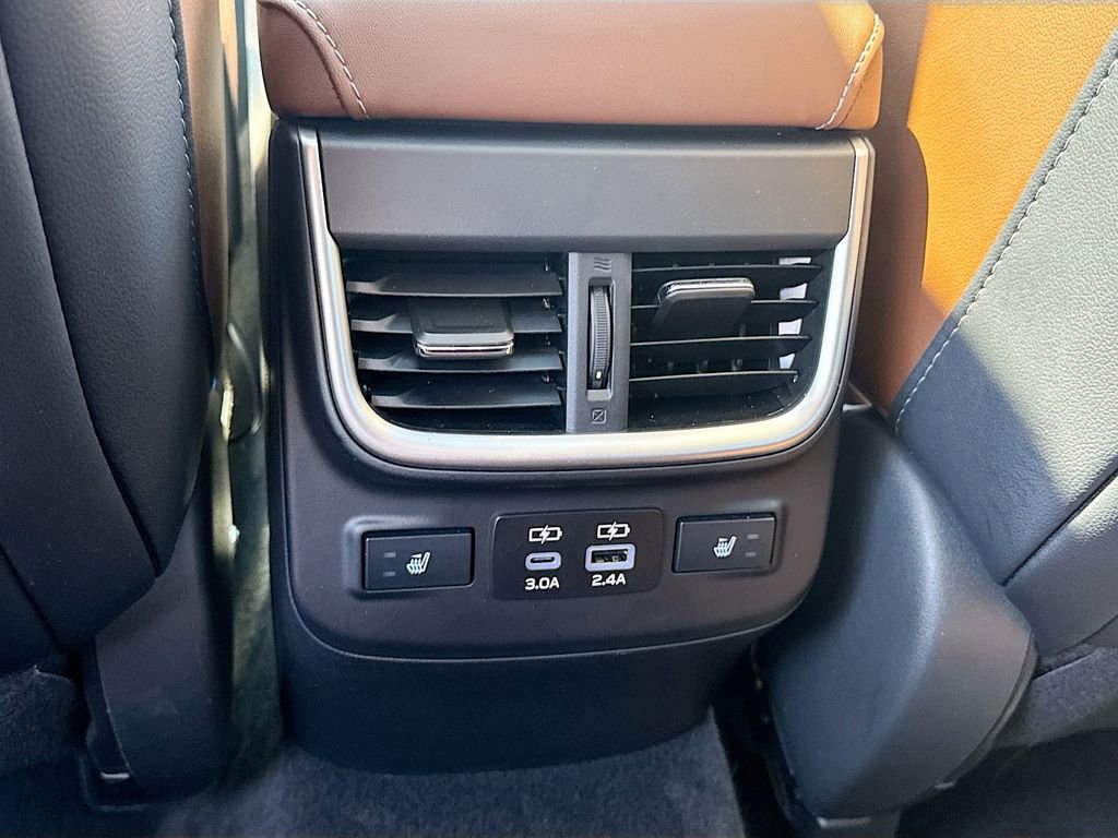 Certified 2025 Subaru Outback Touring w/ Tech Package 3 AWD/4WD image 26