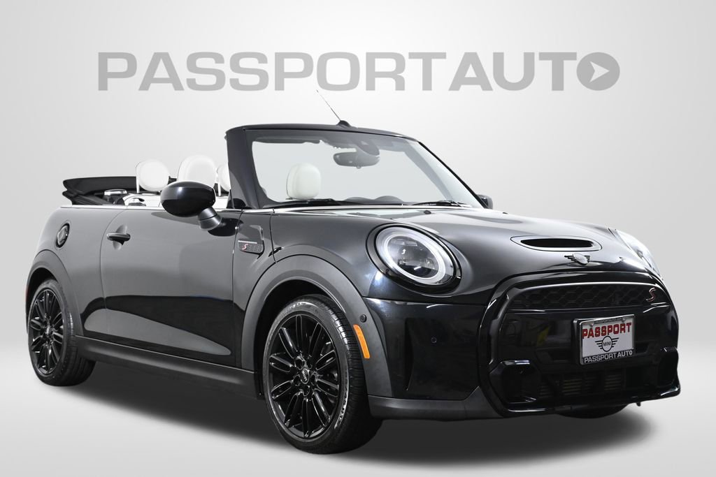 Certified 2023 MINI Cooper S image 3