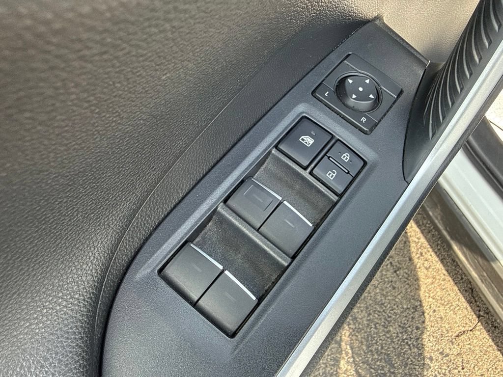 Used 2023 Toyota RAV4 XSE w/ Premium Package AWD/4WD image 23