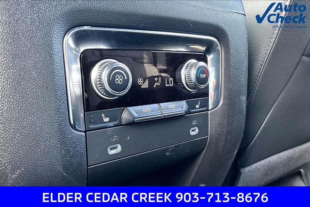 Used 2023 GMC Yukon Denali AWD/4WD image 40