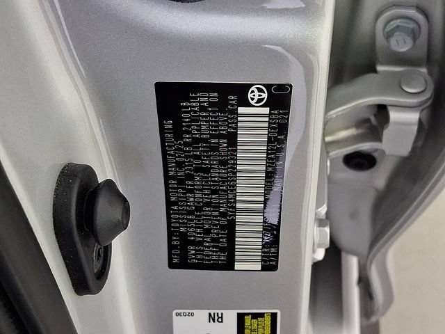 Certified 2025 Toyota Corolla SE FWD image 34