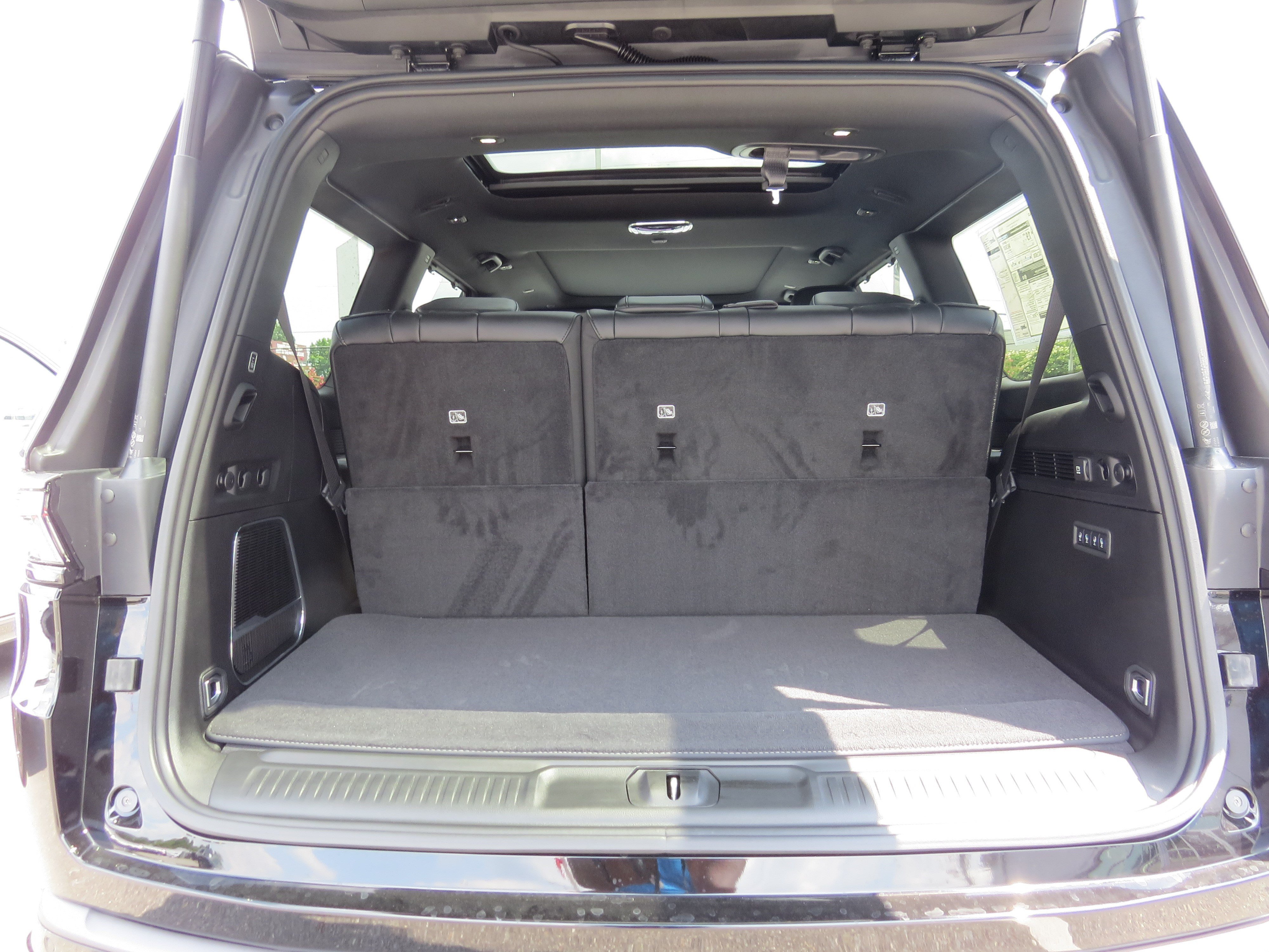 New 2026 Jeep Grand Wagoneer Limited AWD/4WD image 11