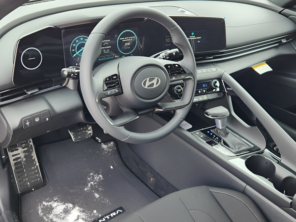 New 2026 Hyundai Elantra SEL FWD image 14