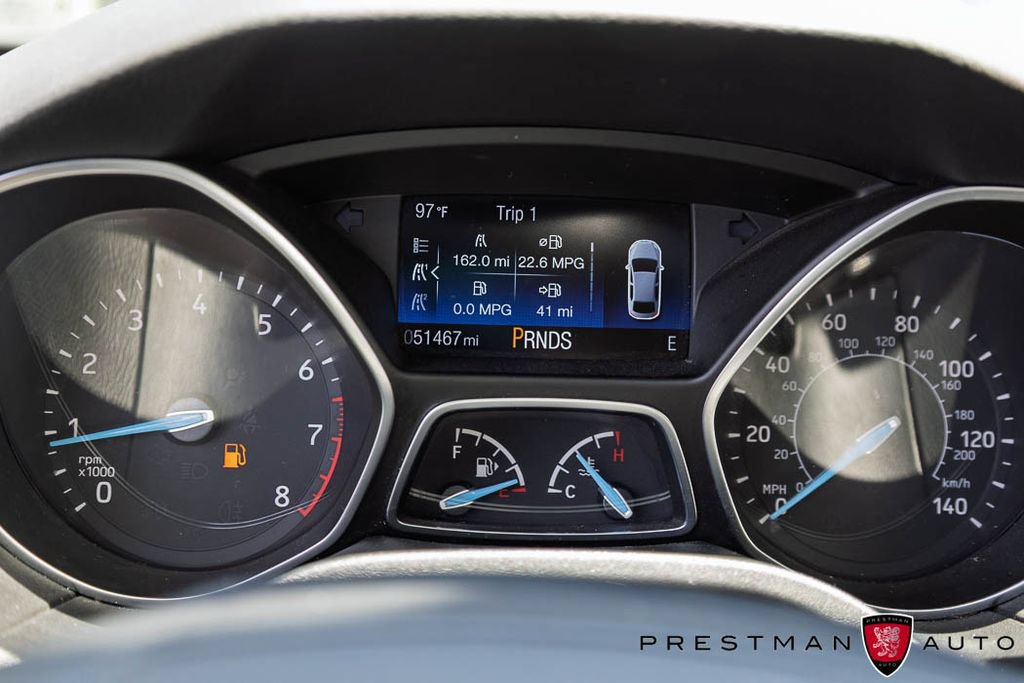 Used 2018 Ford Focus SEL w/ Cold Weather Package FWD image 23