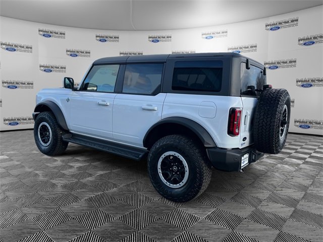 New 2025 Ford Bronco Outer Banks w/ Sasquatch Package image 3