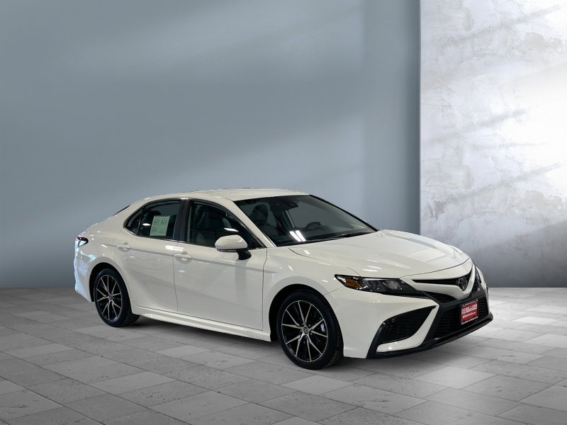 Certified 2023 Toyota Camry SE image 8