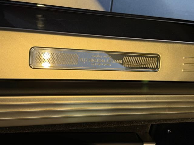 Used 2015 Bentley Continental GT image 17