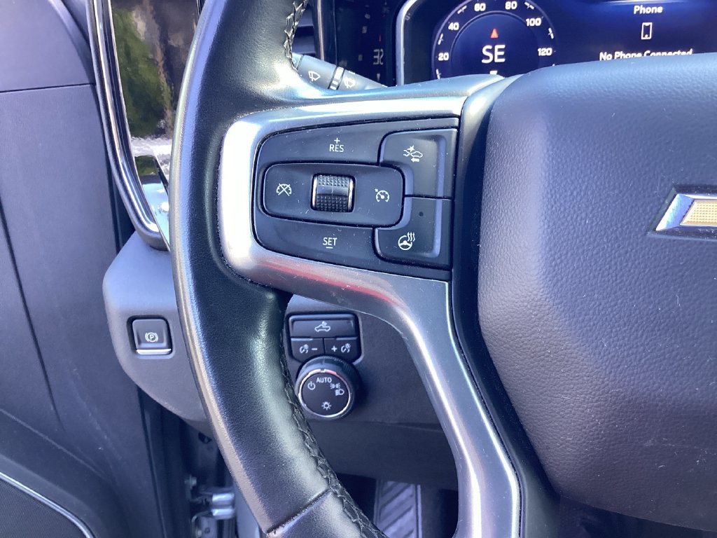Used 2024 Chevrolet Silverado 1500 LT AWD/4WD image 35