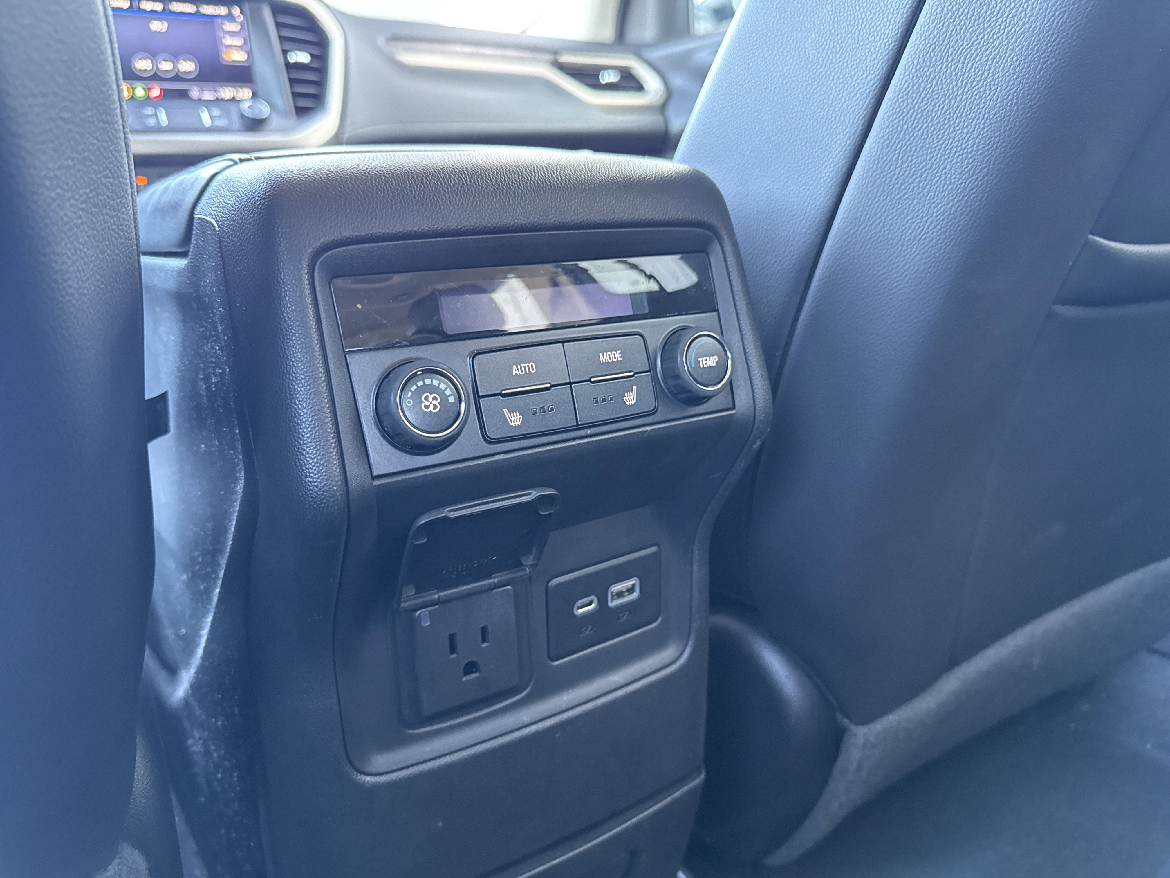 Used 2020 GMC Acadia Denali w/ LPO, 'HIT The Road' Package image 28