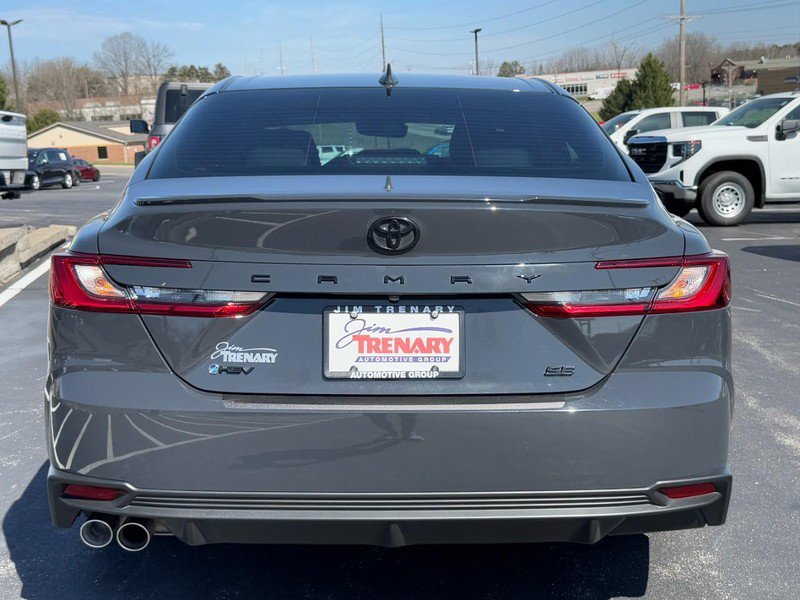 Used 2025 Toyota Camry SE w/ Multimedia Upgrade Package image 6