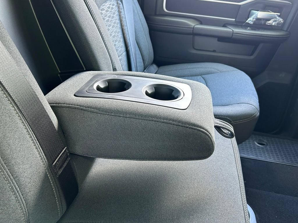 New 2026 RAM 3500 Big Horn AWD/4WD image 42