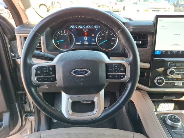 Used 2024 Ford Expedition Limited image 20