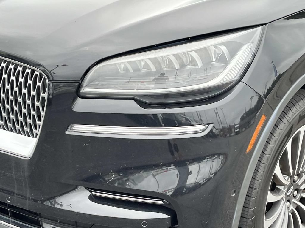 Used 2024 Lincoln Aviator Reserve w/ Equipment Group 201A AWD/4WD image 11