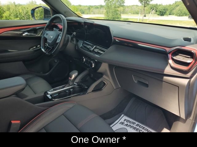 Used 2024 Chevrolet TrailBlazer RS w/ Convenience Package AWD/4WD image 10